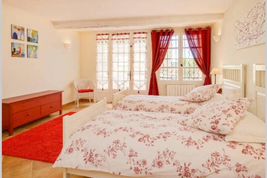 Le Clos Des Pins, Vue Mont Ventoux Roaix Εξωτερικό φωτογραφία